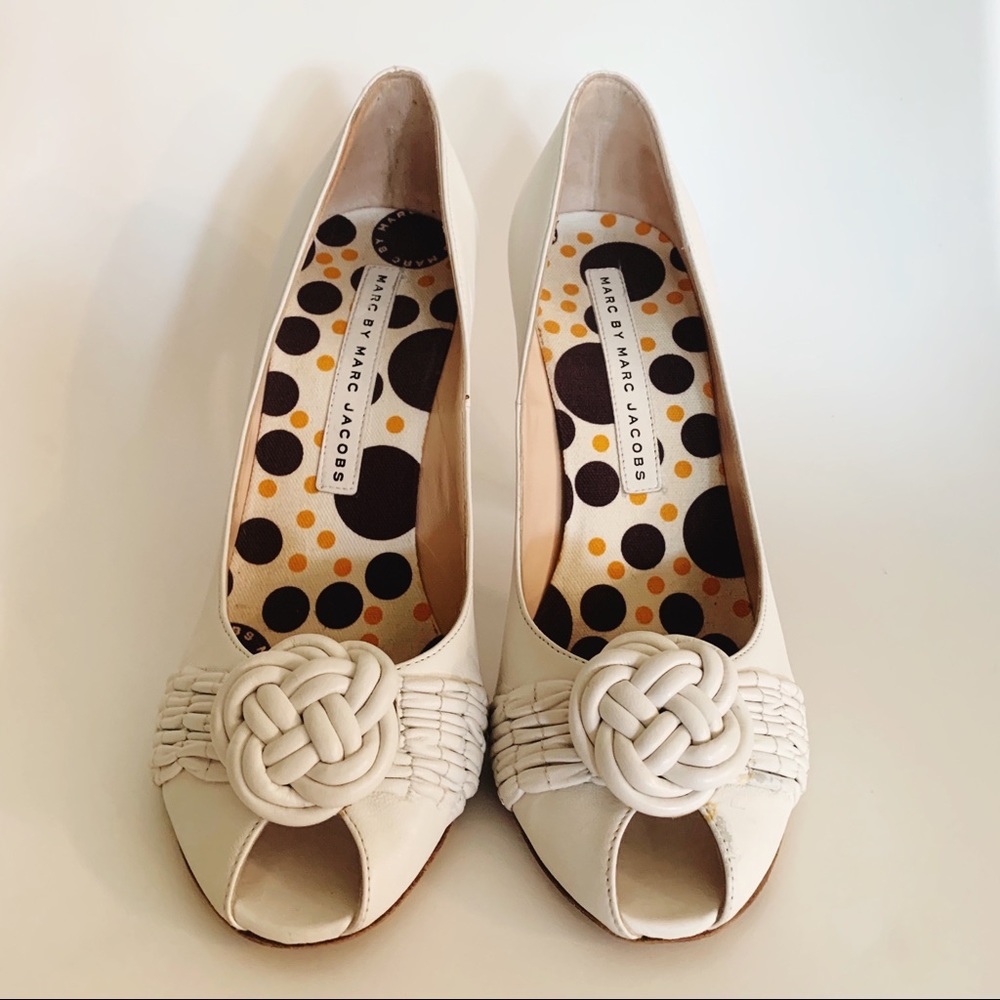 Marc Jacobs Peep Toe Heels - Picture 2 of 7